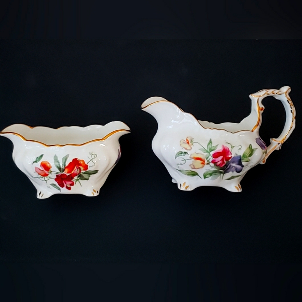 Hammersley Bone China creamer and sugar set Vintage